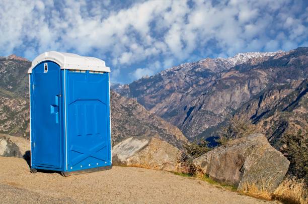 Best Portable bathroom rental  in Marshall, MO