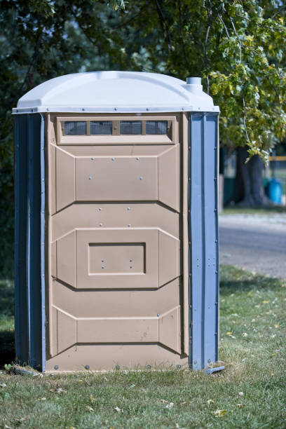 Portable Toilet Options We Offer in Marshall, MO